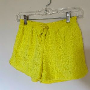 yellow lace shorts